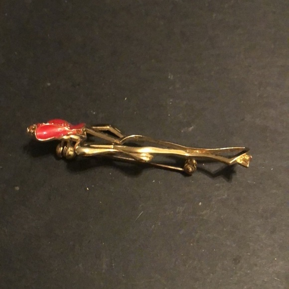 Red hat lady’s gold tone signature brooch pin - Picture 3 of 5